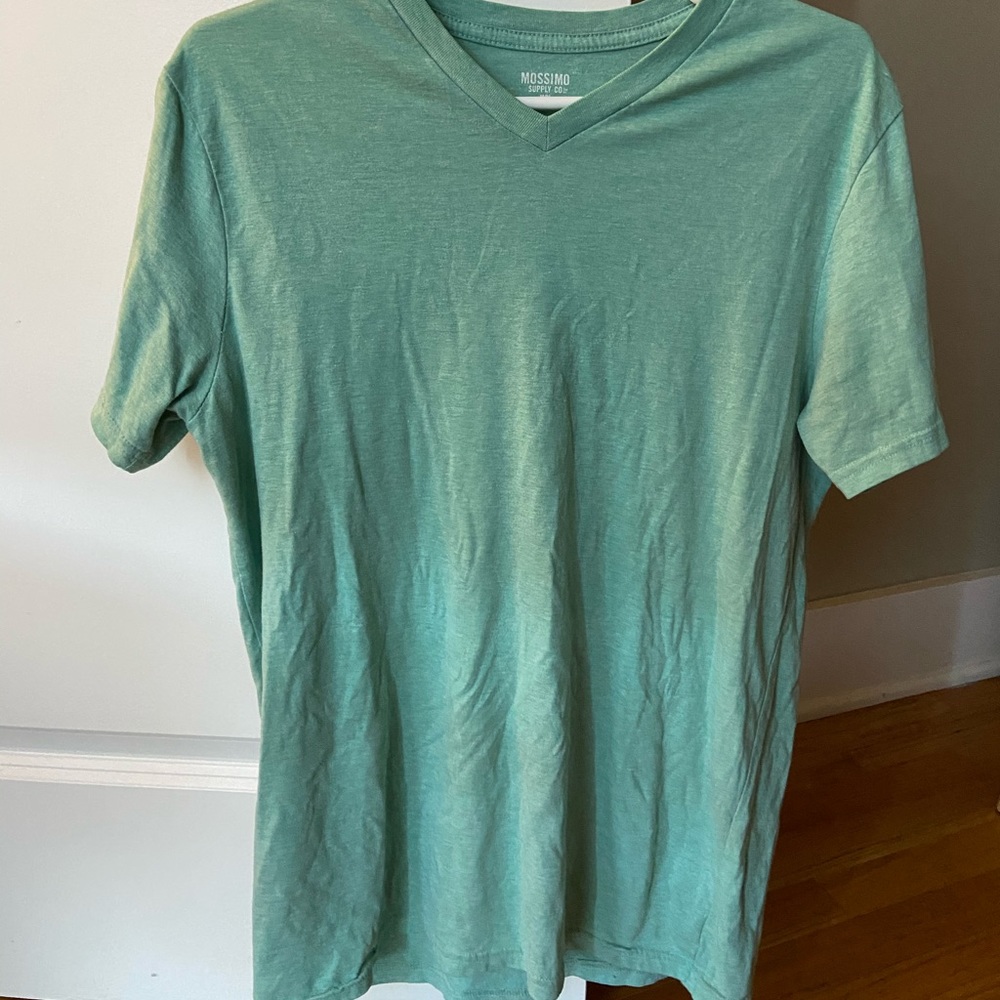 Seafoam green v-neck tshirt